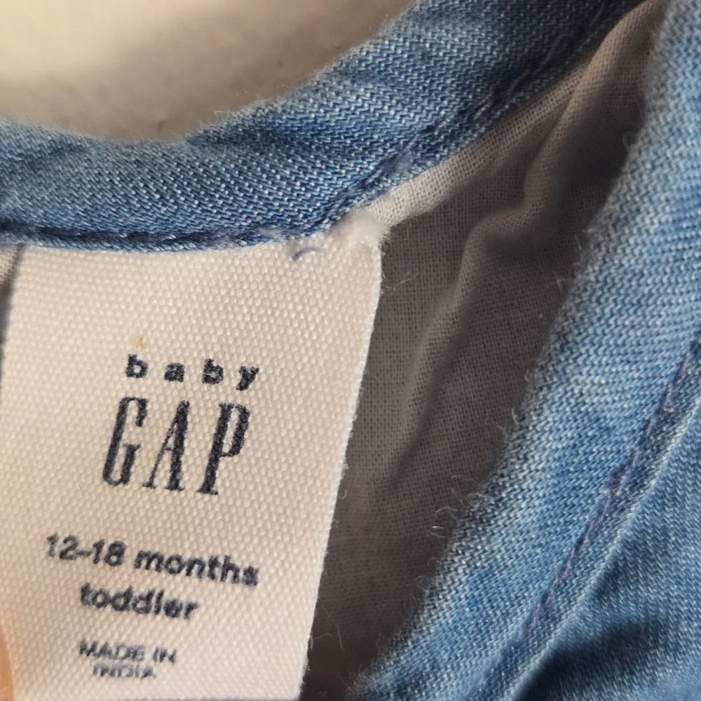 Baby GAP‎ Toddler Girls Shirred Button Through Denim Dress 12-18Months